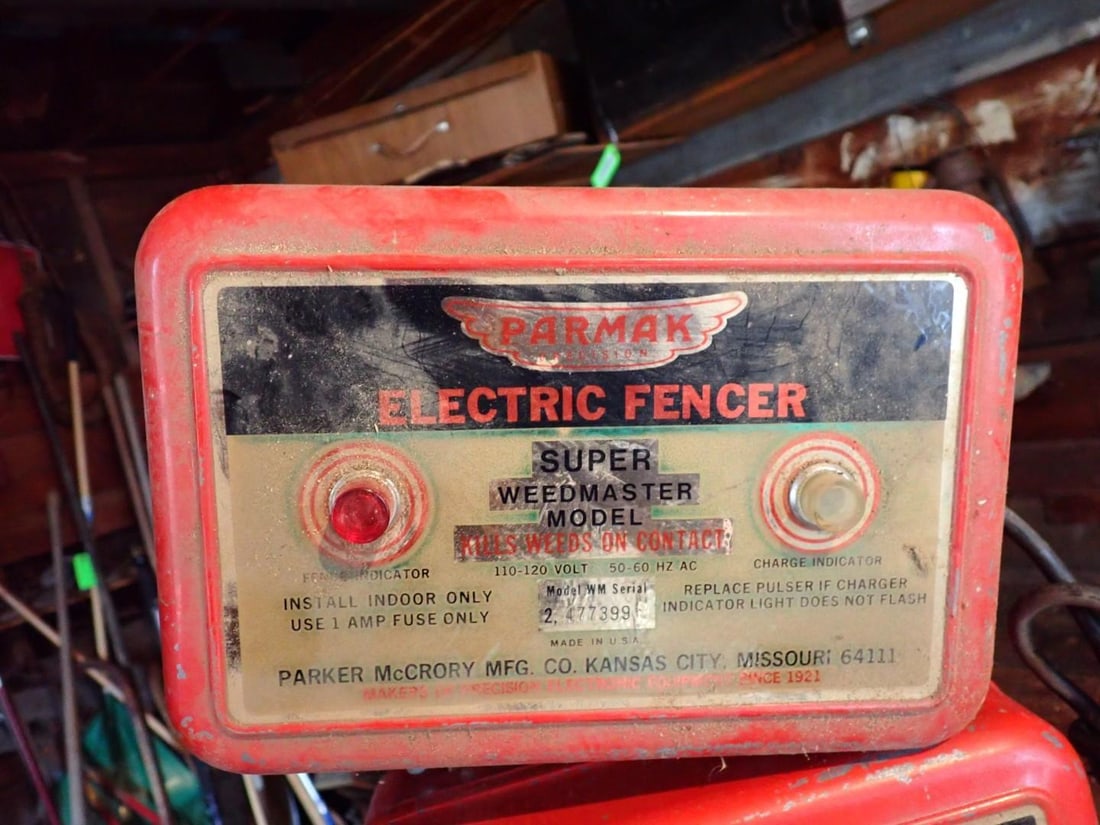 (2) Parmak Electric Fencers - 4