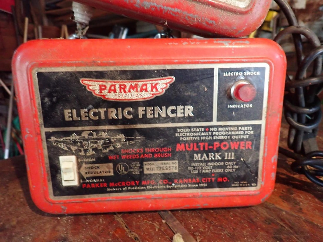 (2) Parmak Electric Fencers - 6