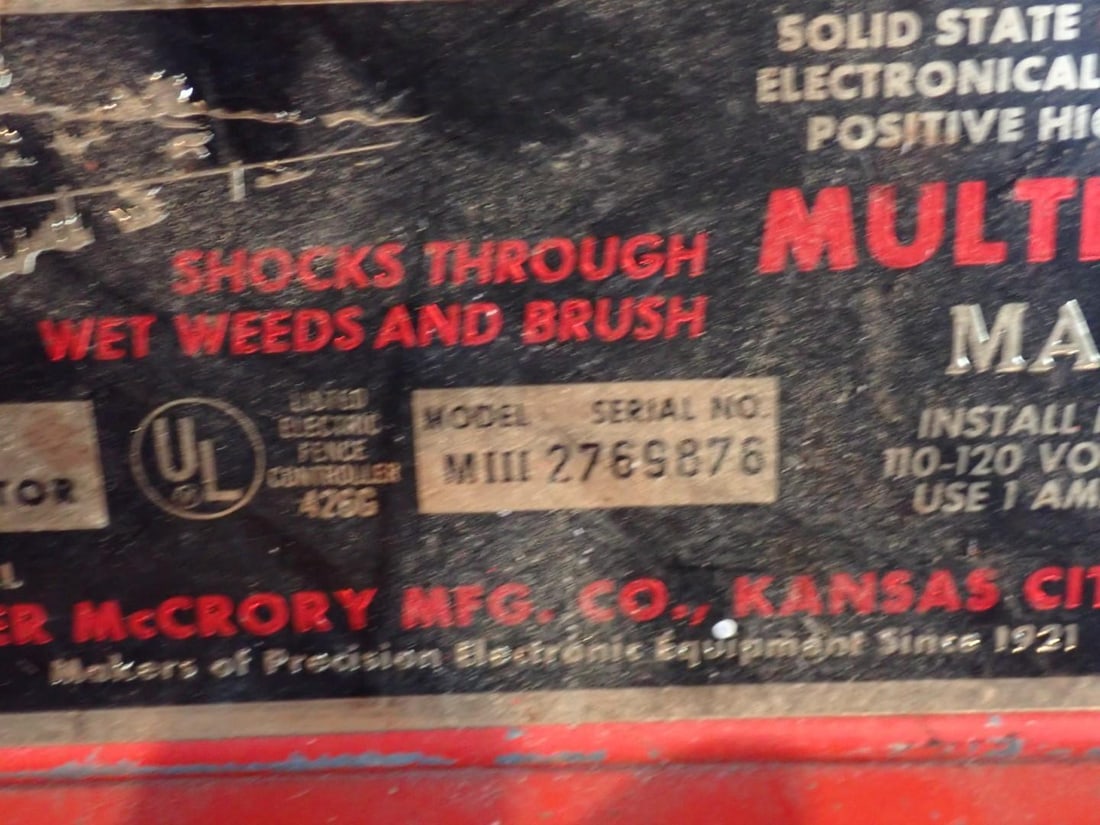 (2) Parmak Electric Fencers - 7