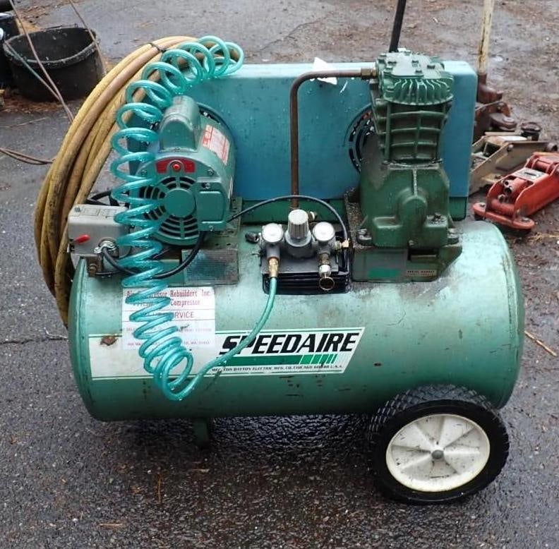 Speedaire Electric Air Compressor (1 of 11)