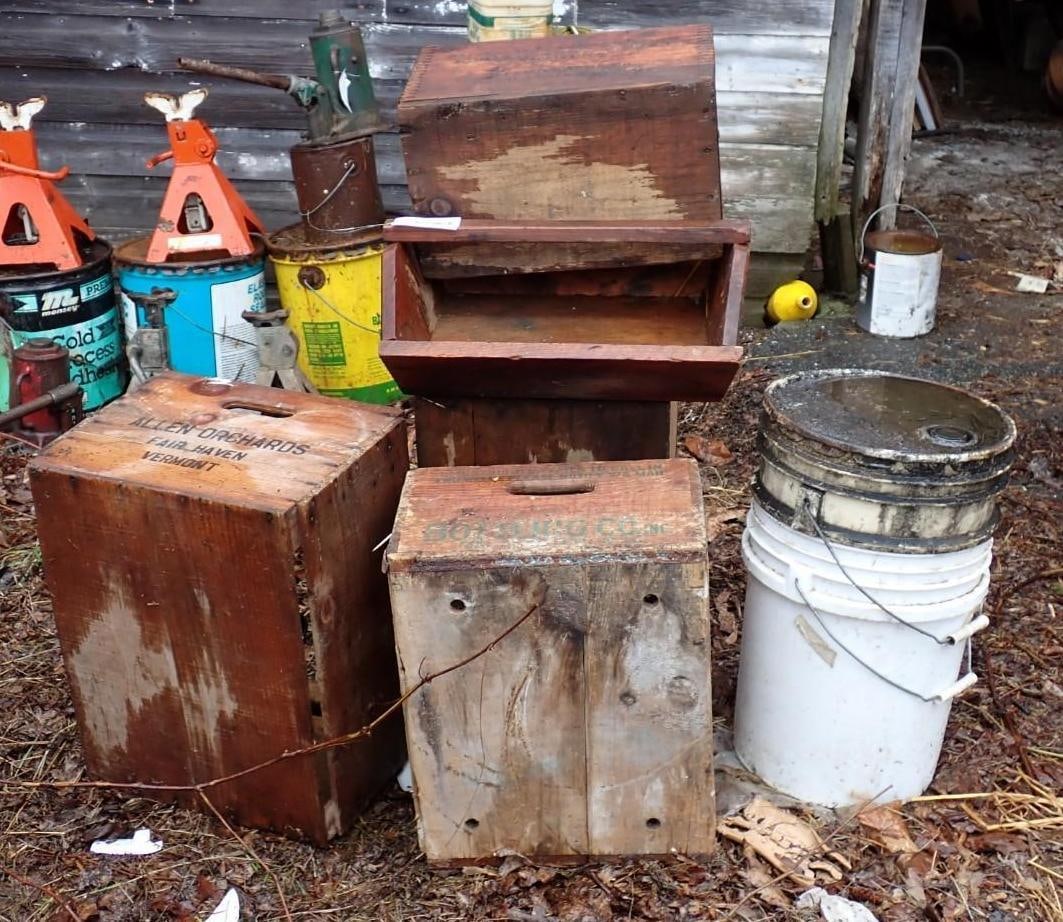 (5) Wood Boxes: incl. Winchester, Allen Orchards, Cott 