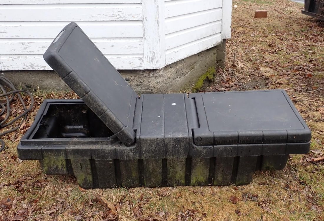 Truk-Mate Poly Cross Box: OAD 60" x 21" x 14" Deep 