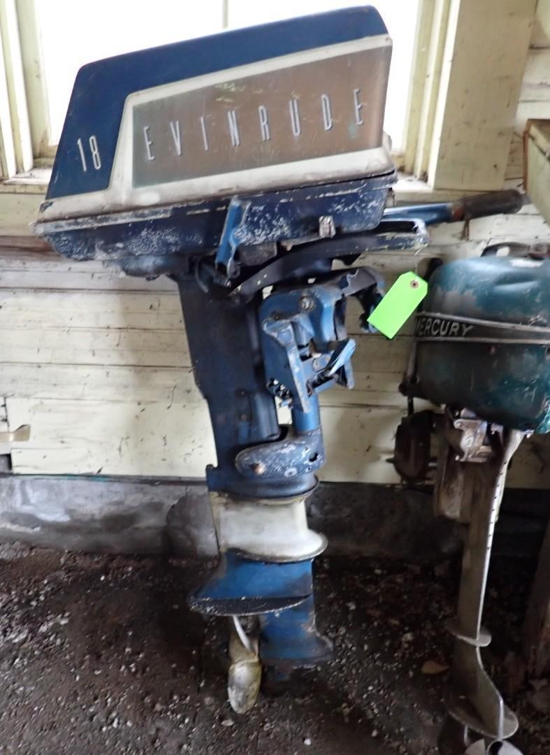 Vintage Evinrude 18 Fastwin Outboard Motor: Vintage Evinrude 18 Fastwin Outboard Motor 