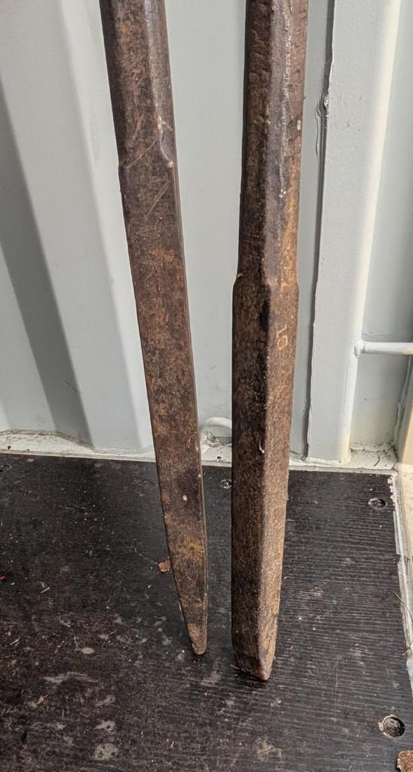 (2) Stone/Rock Bars - 3