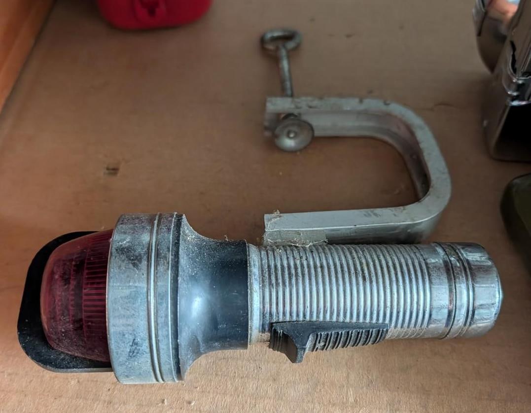 (3) Antique Lights - 7