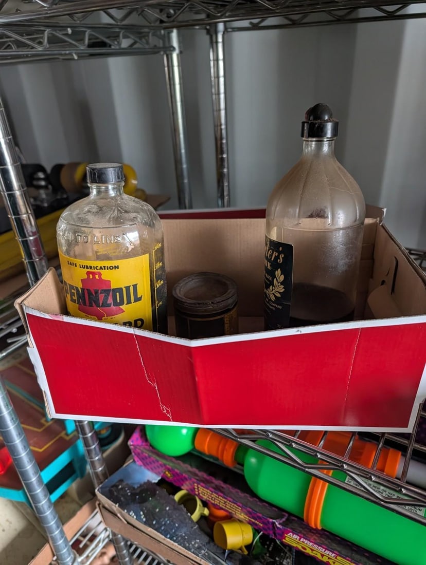 (3) Vintage Branded Cans/Bottles: incl. Pennzoil; 