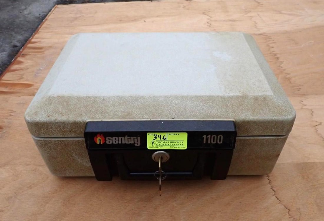 Sentry 1100 Safe - 2