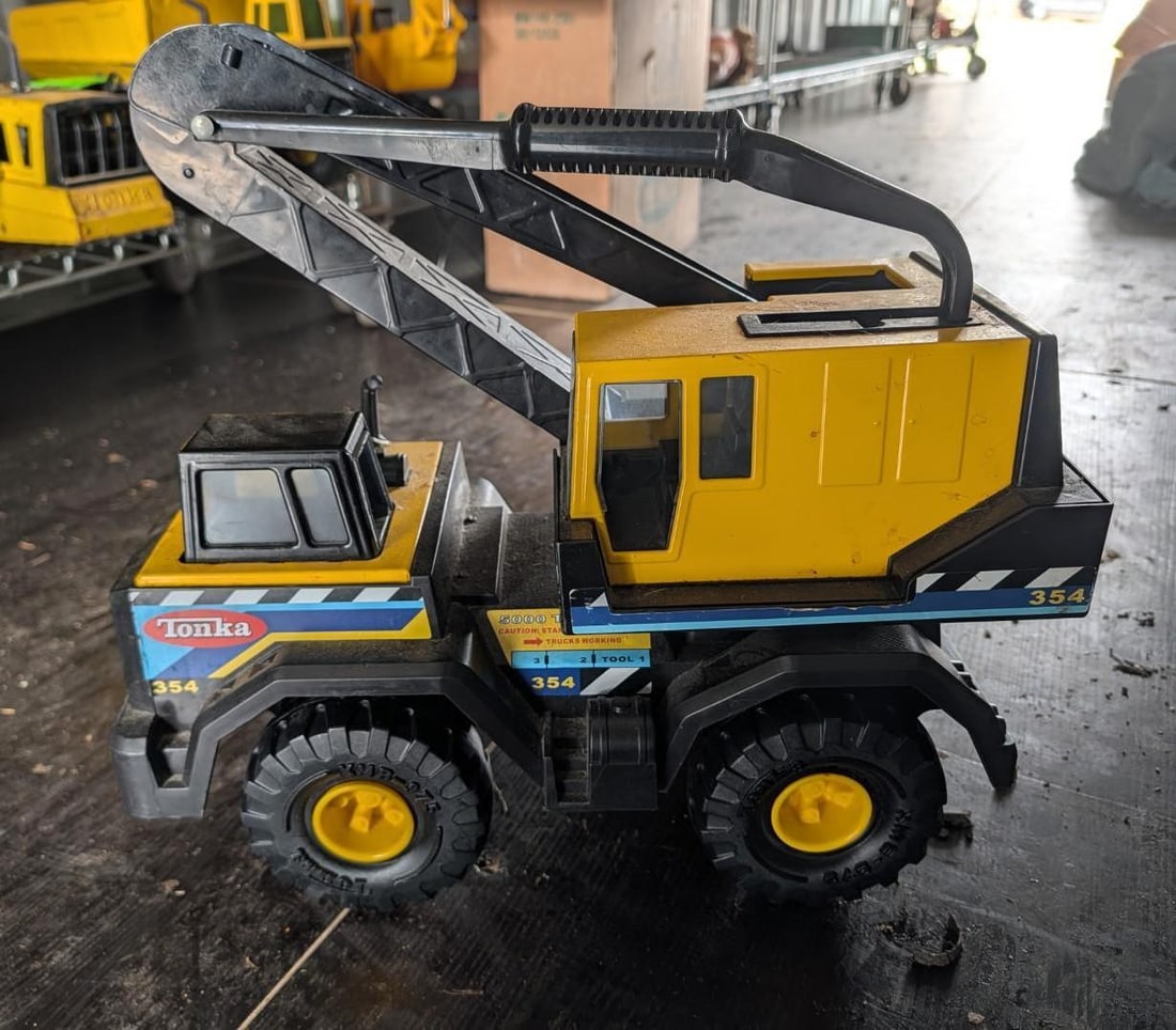 Mighty Tonka Crane (1 of 6)