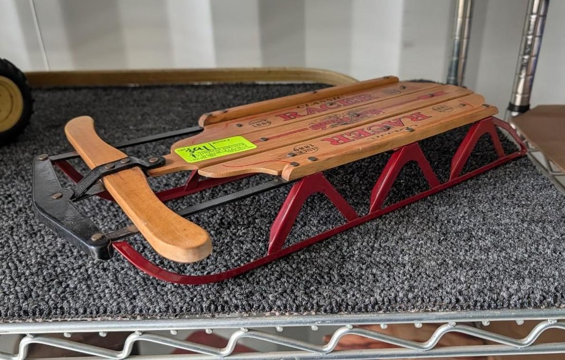 Radio Flyer Display Sled - 3