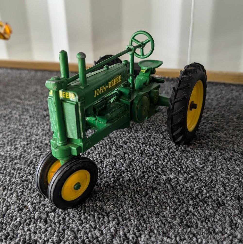 (3) Model John Deere Tractors - 13