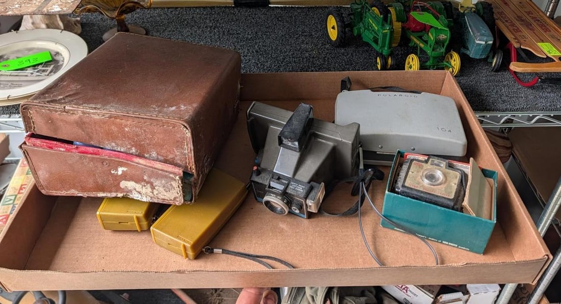 Asst. Vintage Cameras (1 of 5)