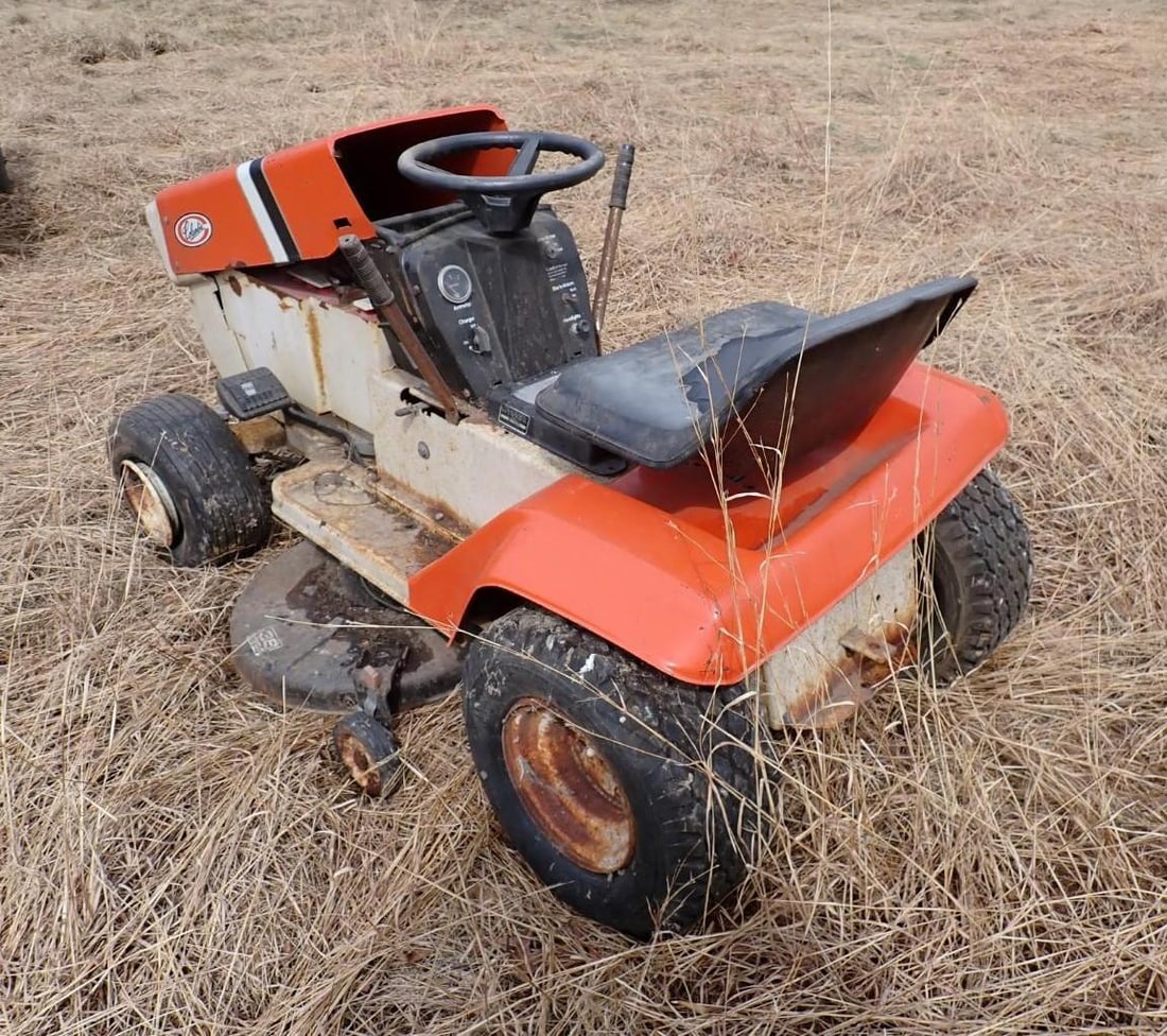 Columbia Riding Mower - 6