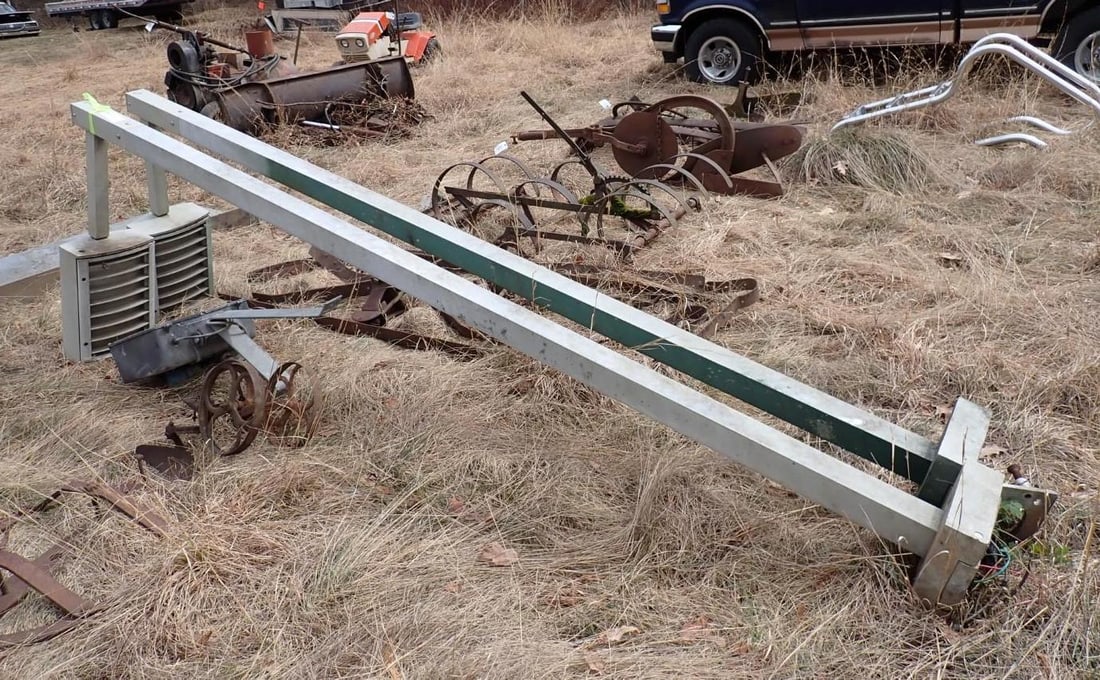 (2) Aluminum 10 Lamp Posts - 5