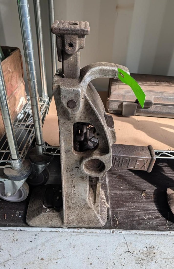 Simplex A17 Carriage Jack - 2