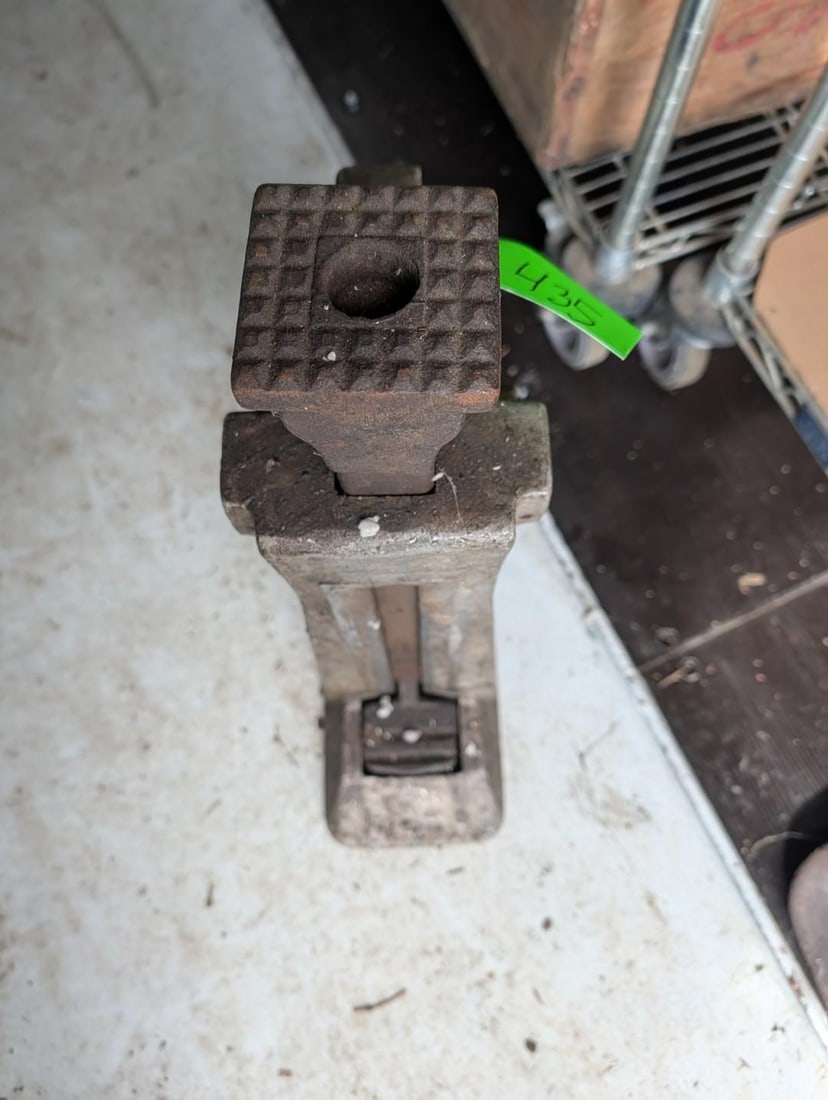 Simplex A17 Carriage Jack - 6