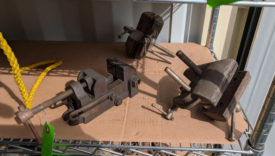 (2) Machinist Vises (1 of 6)