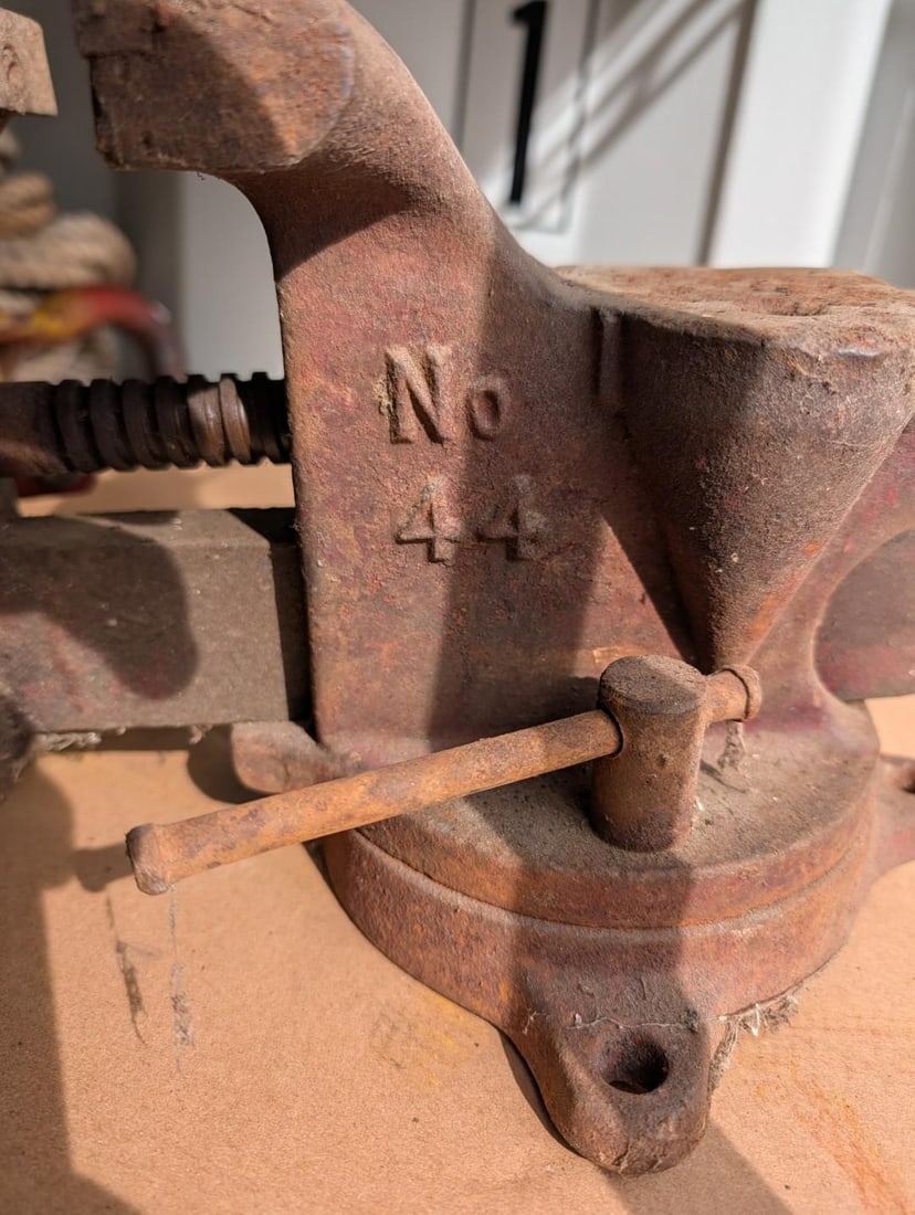4" Vise - 4