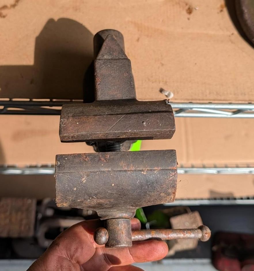 3" Bench Clamp Vise - 4
