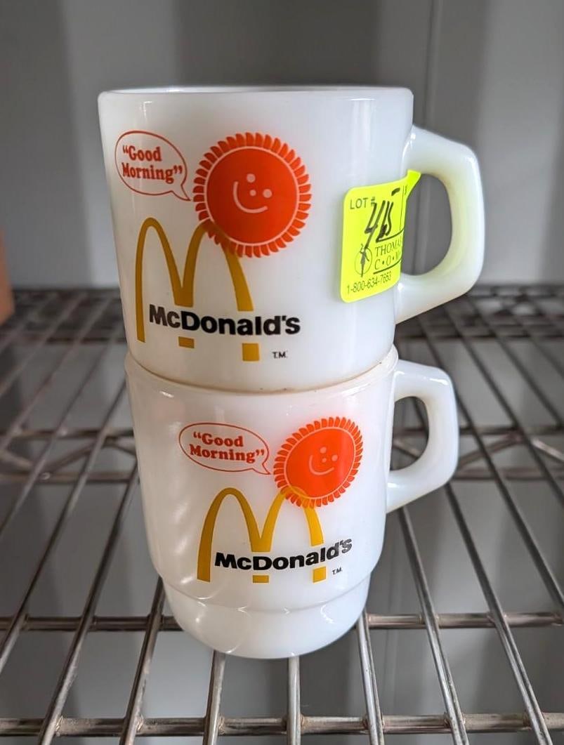 (2) Vintage 70's McDonalds Coffee Cups: (2) Vintage 70's McDonalds Coffee Cups 