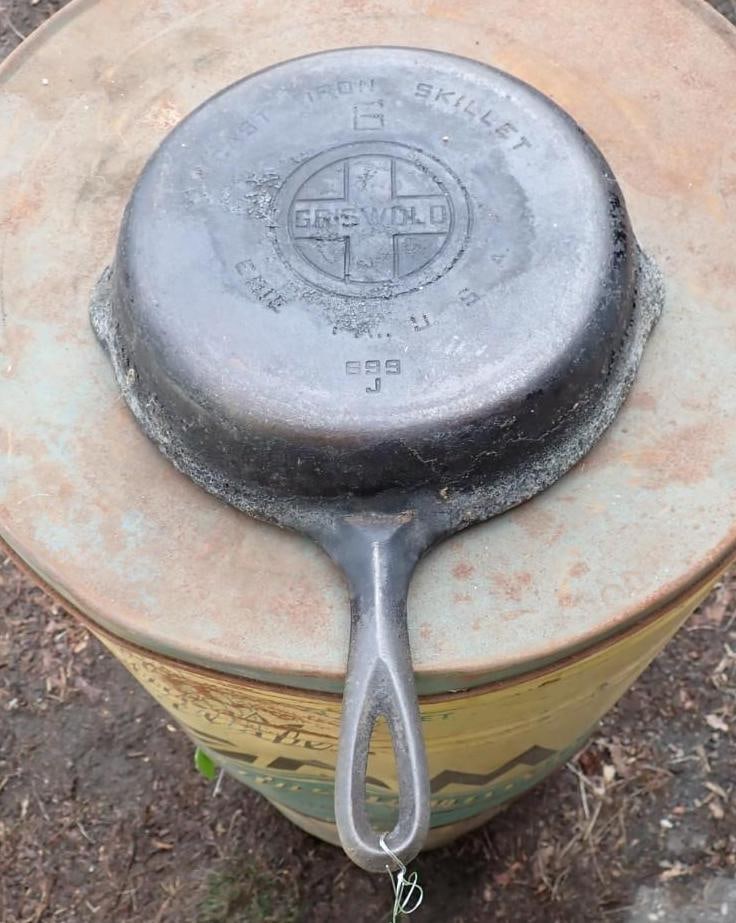 (2) Cast Iron Skillets - 9