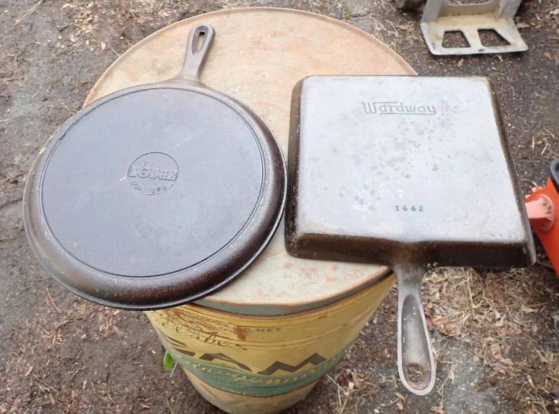 (4) Pcs Cast Iron - 6