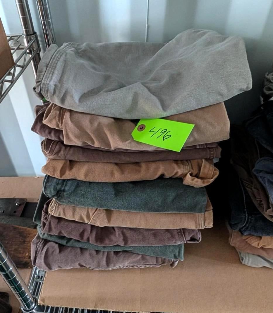 (10) Carhartt Work Pants: incl. 30 w- 36 ; 30l-32l 