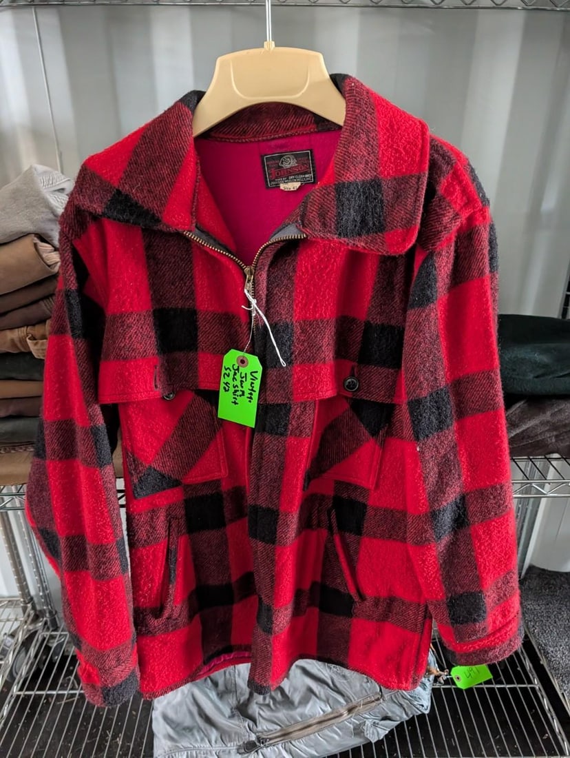 Vintage Johnson Woolen Mills Jac Shirt: size 42 