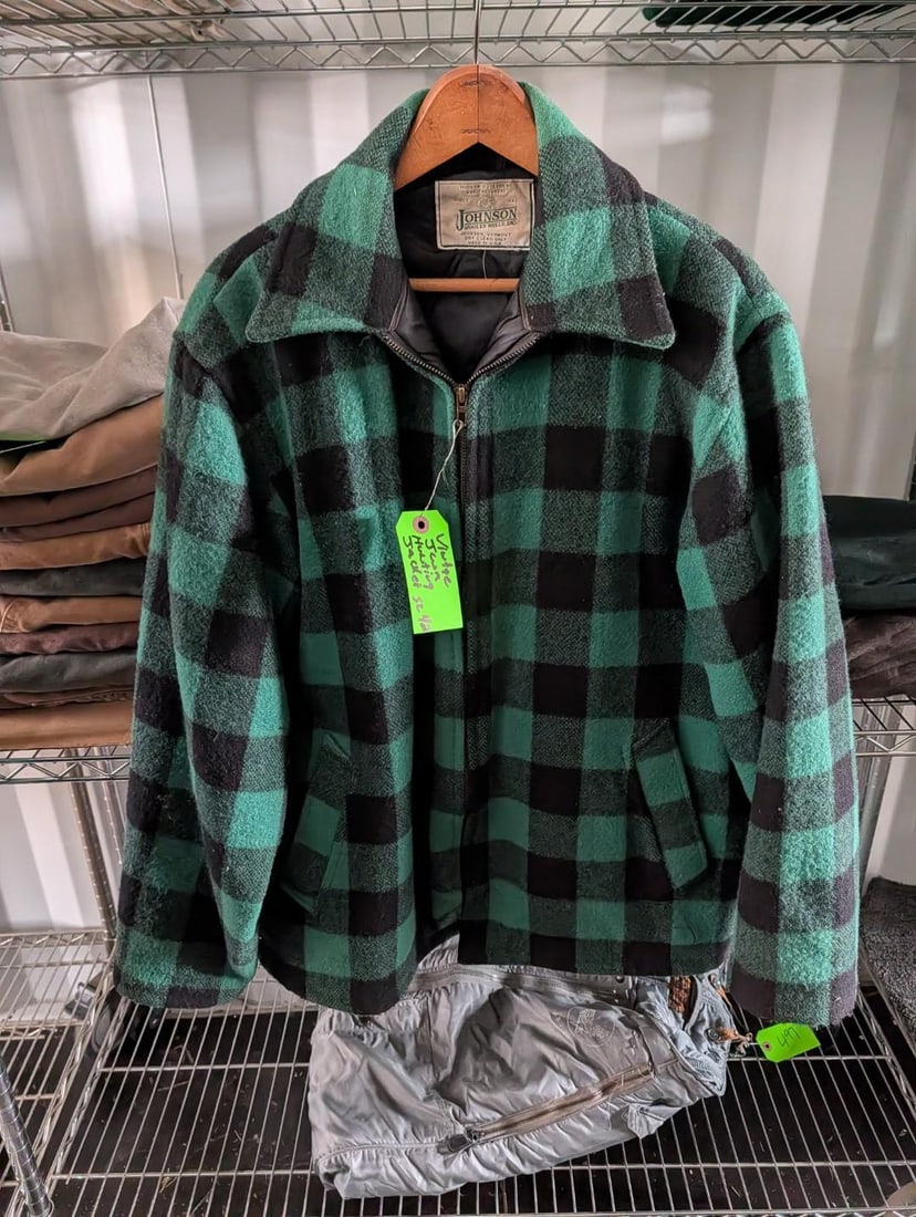 Vintage Johnson Woolen Mills Hunting Jacket: size 42 