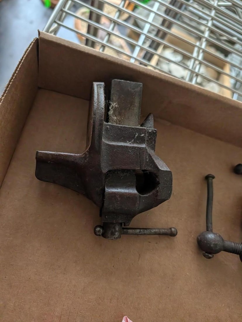 (8) Small Bench Vises - 2