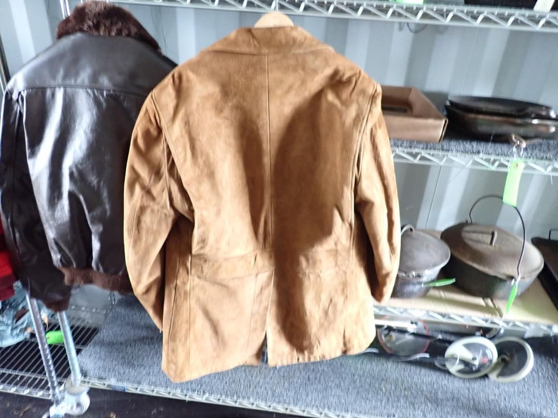 (3) Men's Jackets - 10