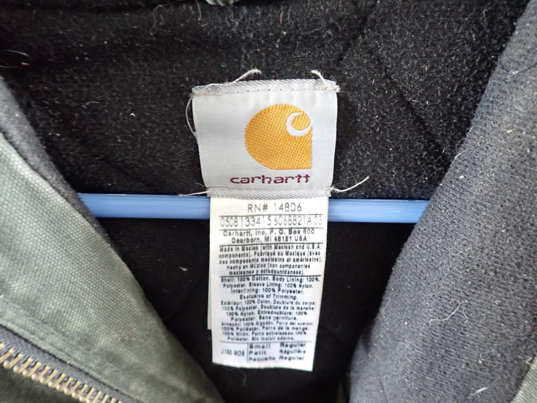 (3) Carhartt Work Jackets - 4