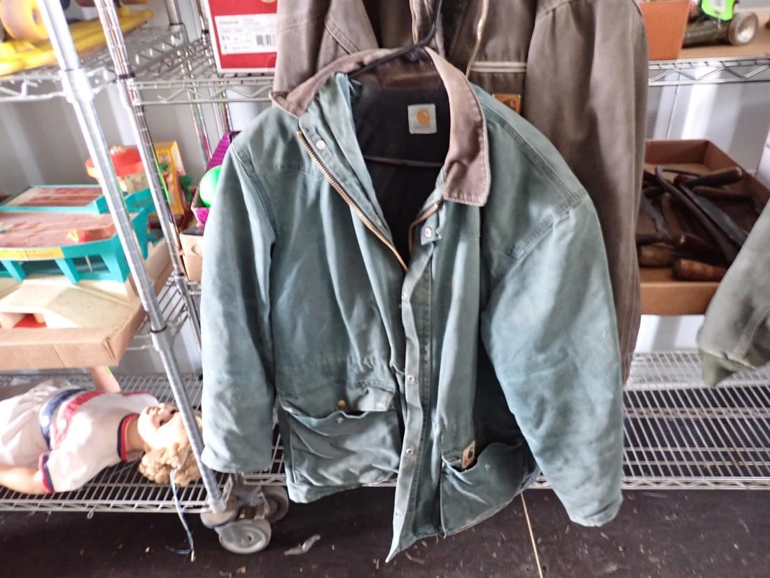 (3) Carhartt Work Jackets - 6