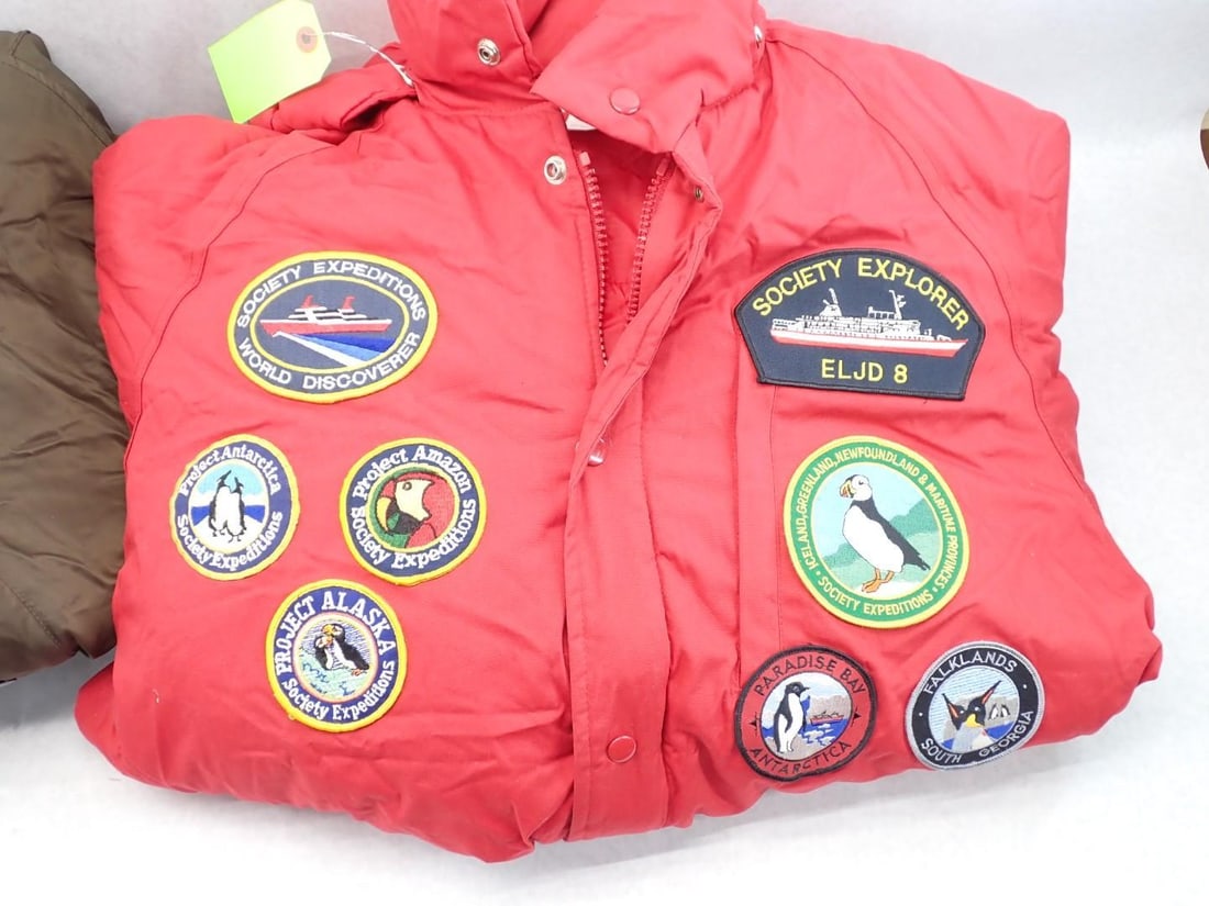 (19+/-) Outdoor Jackets & Vests - 2