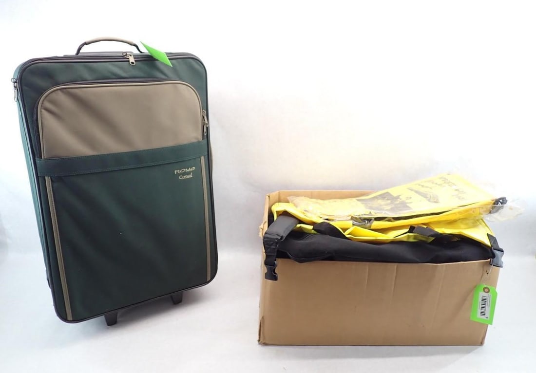 Dry Bags, Tarps, Travel Bags, & Suitcases: Dry Bags, Tarps, Travel Bags, & Suitcases
