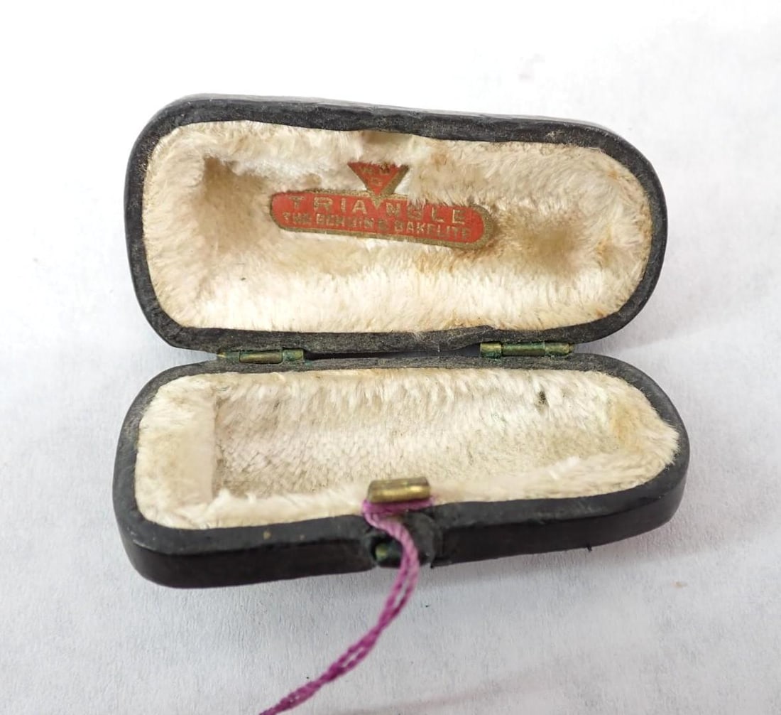 Triangle "The Genuine Bakelite" Leather Covered Pipe Tip Case - 2