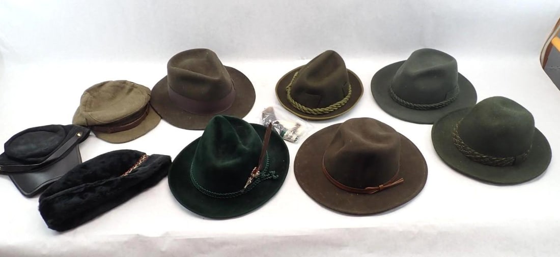 (9) Trekking Hats & Lederhosen Pins: Stetson, Mallory, Buffalo, Dolomite Hut, Etc
