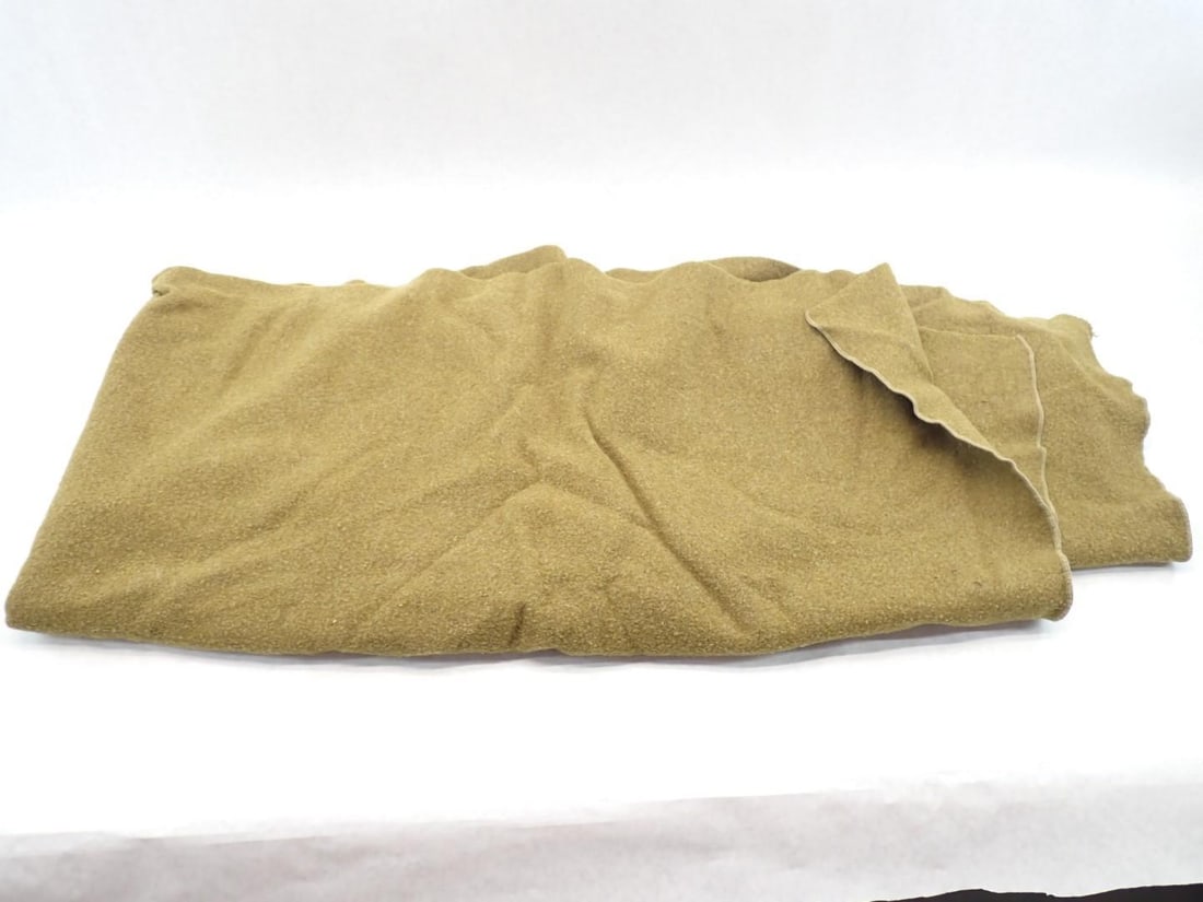 (4) Vintage Wool Blankets - 9