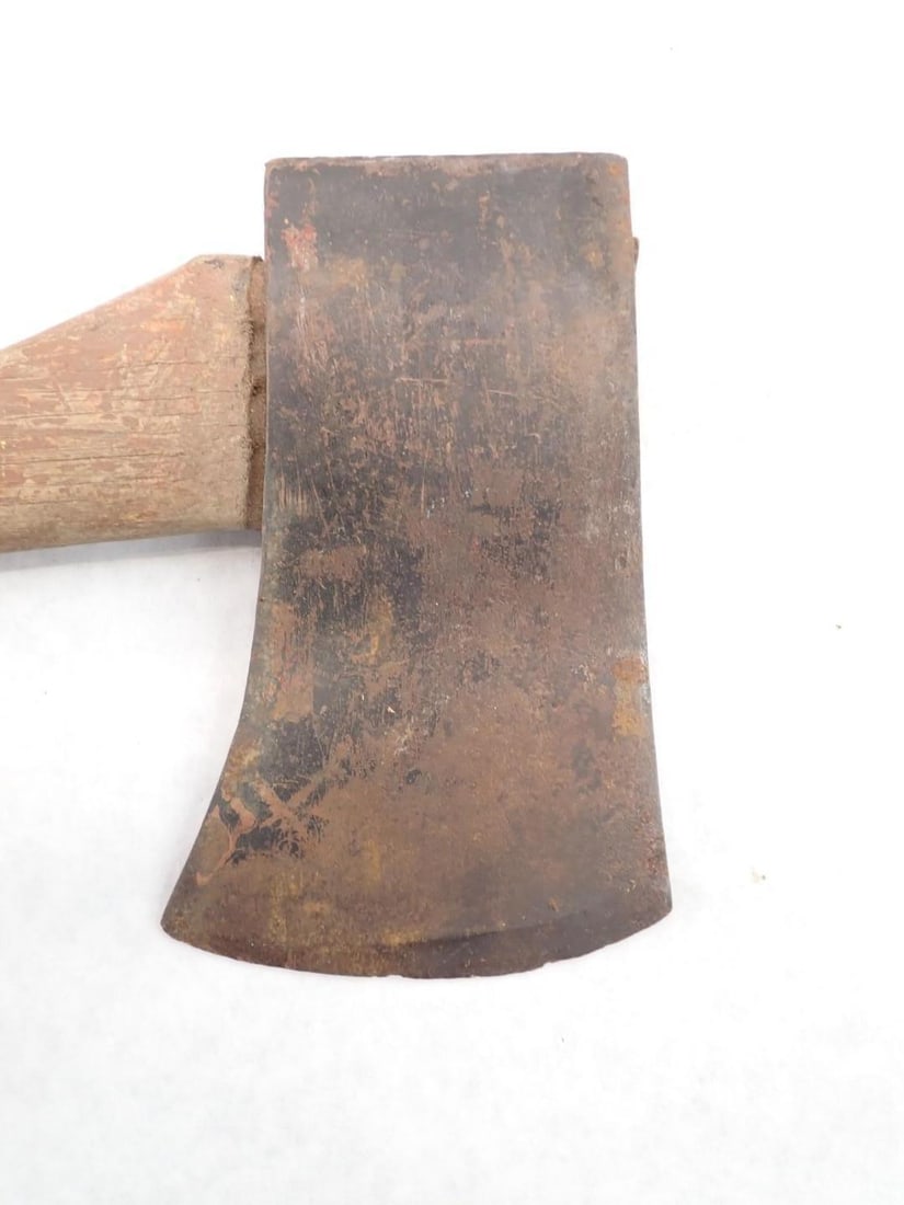 (4) Axes - 16
