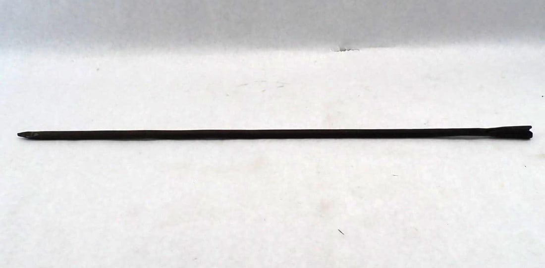 Spear Point: OAL 31 1/4"