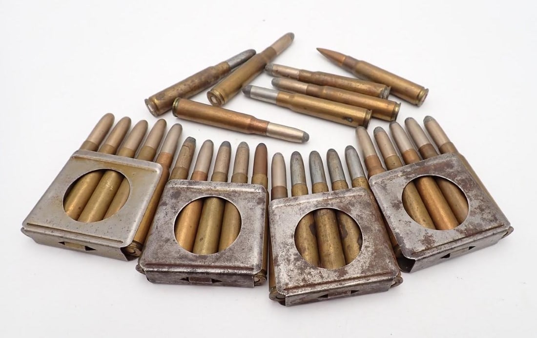 (28+/-) 8 x 57 Mauser Cartridges (1 of 2)