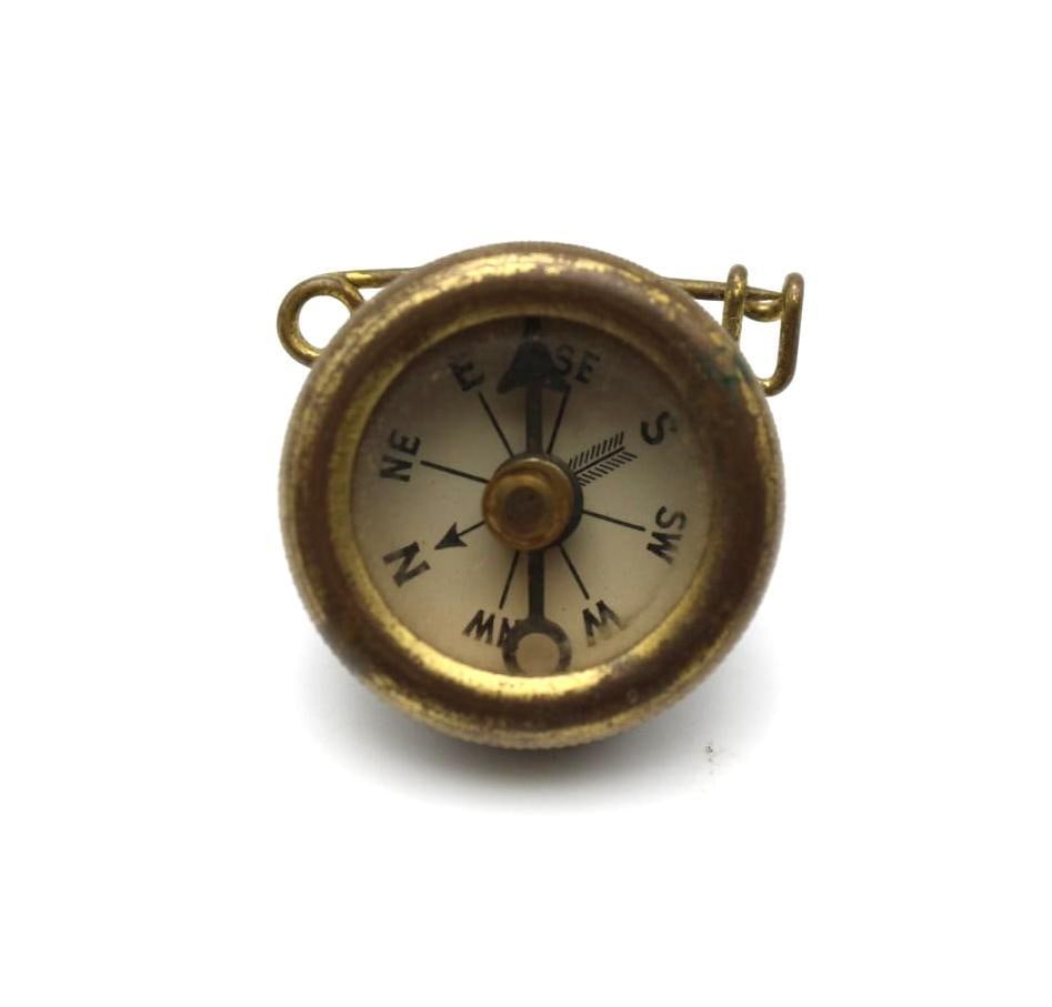 Vintage Marbles Brass Lapel Compass (1 of 6)