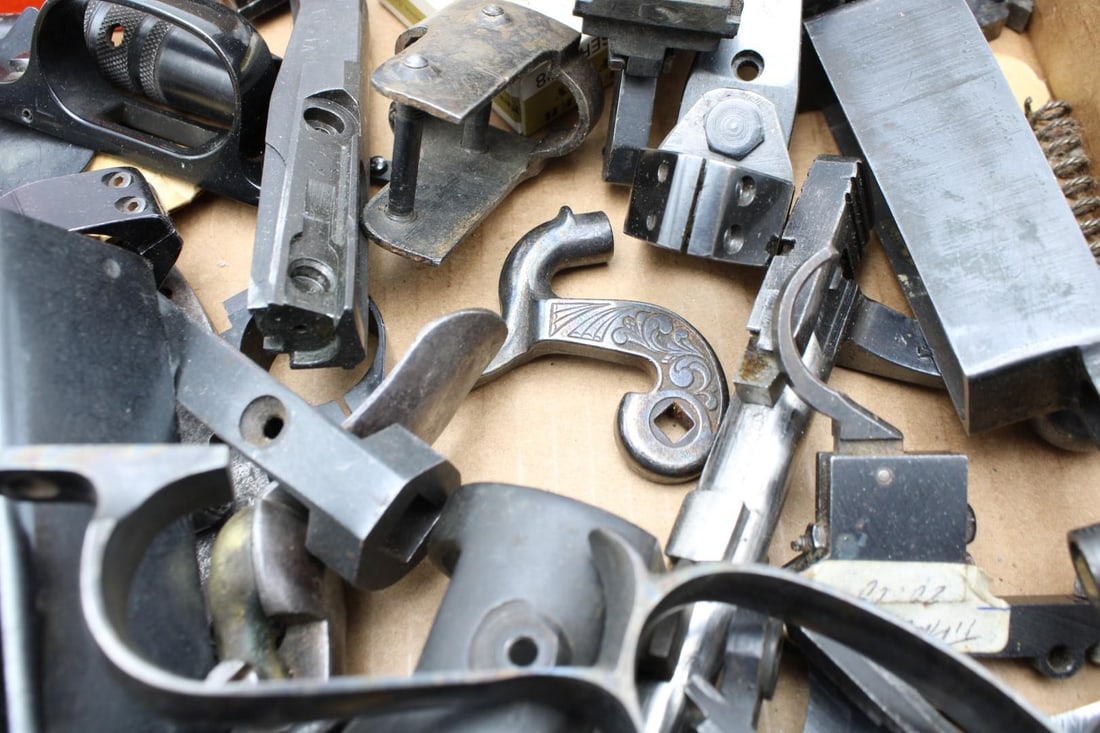 Gunsmiths Lot - 6