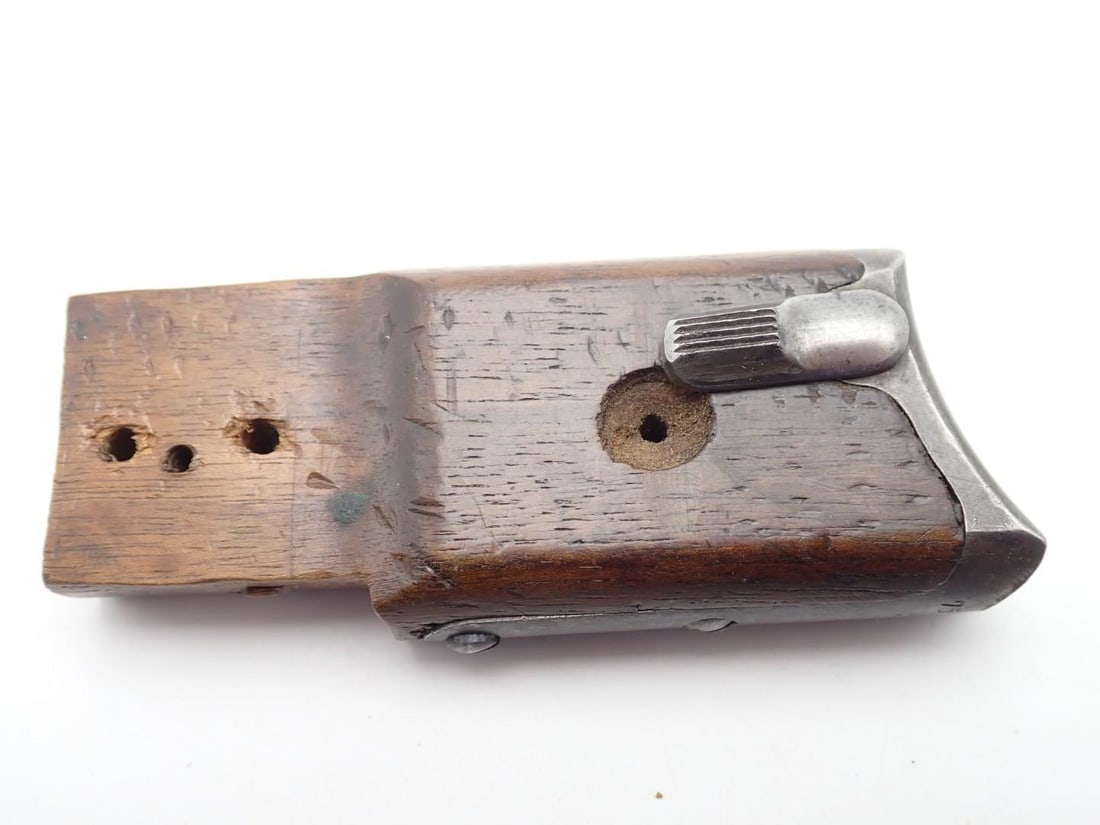 Vintage Luger Stock Connector & Contemporary Grips - 2