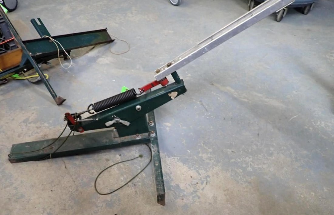 Trius Trap Model 73 Clay Thrower - 4