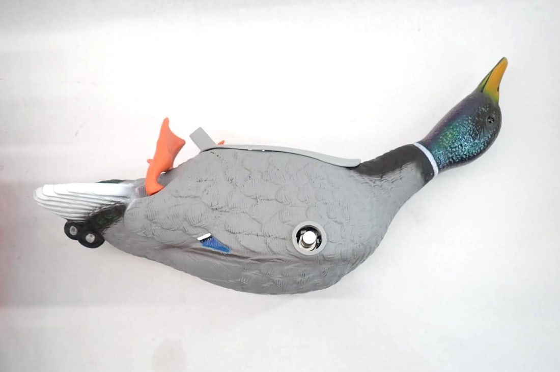 (2) Mojo Outdoors Motorized Duck Decoys - 3