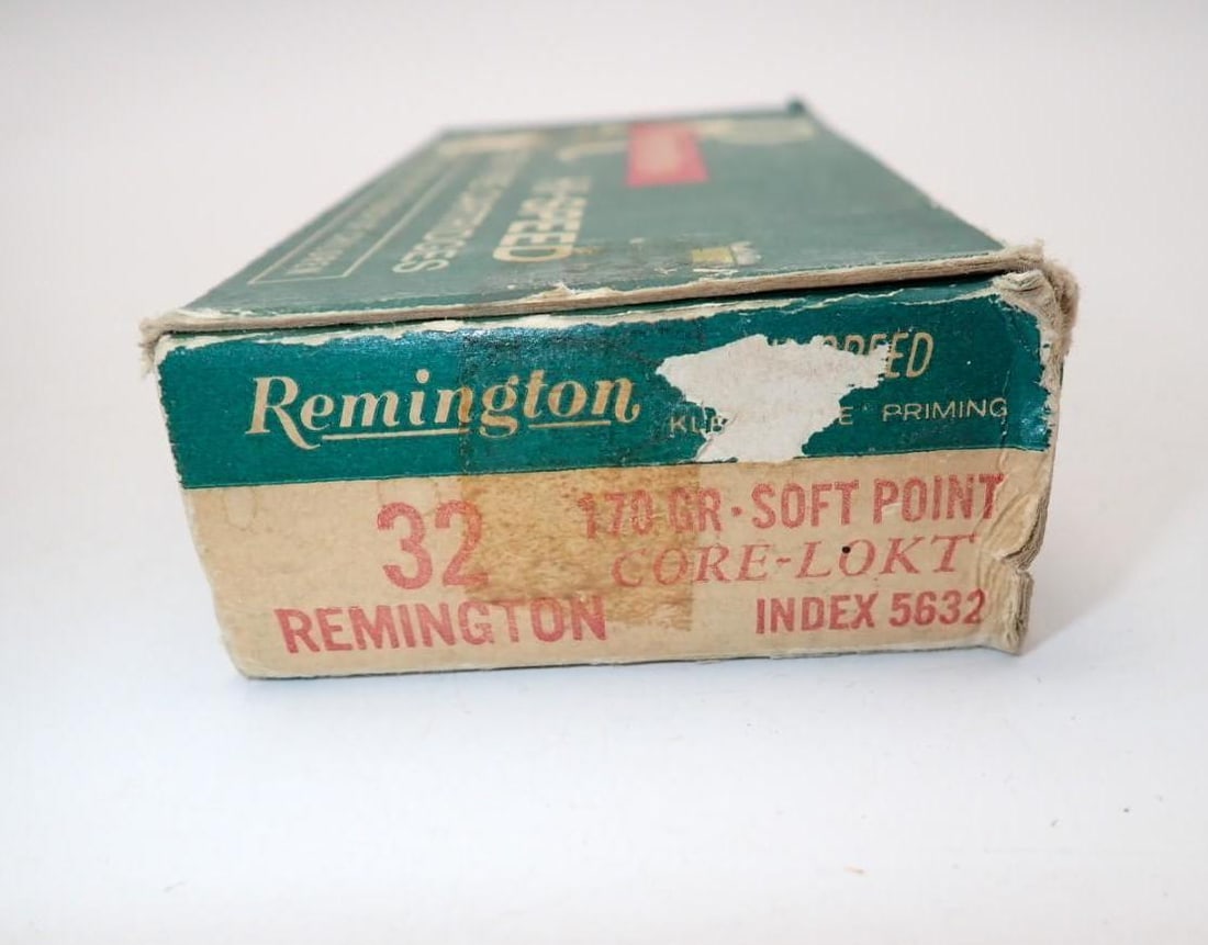 Vintage Box of Remington .32 Remington Cartridges - 2