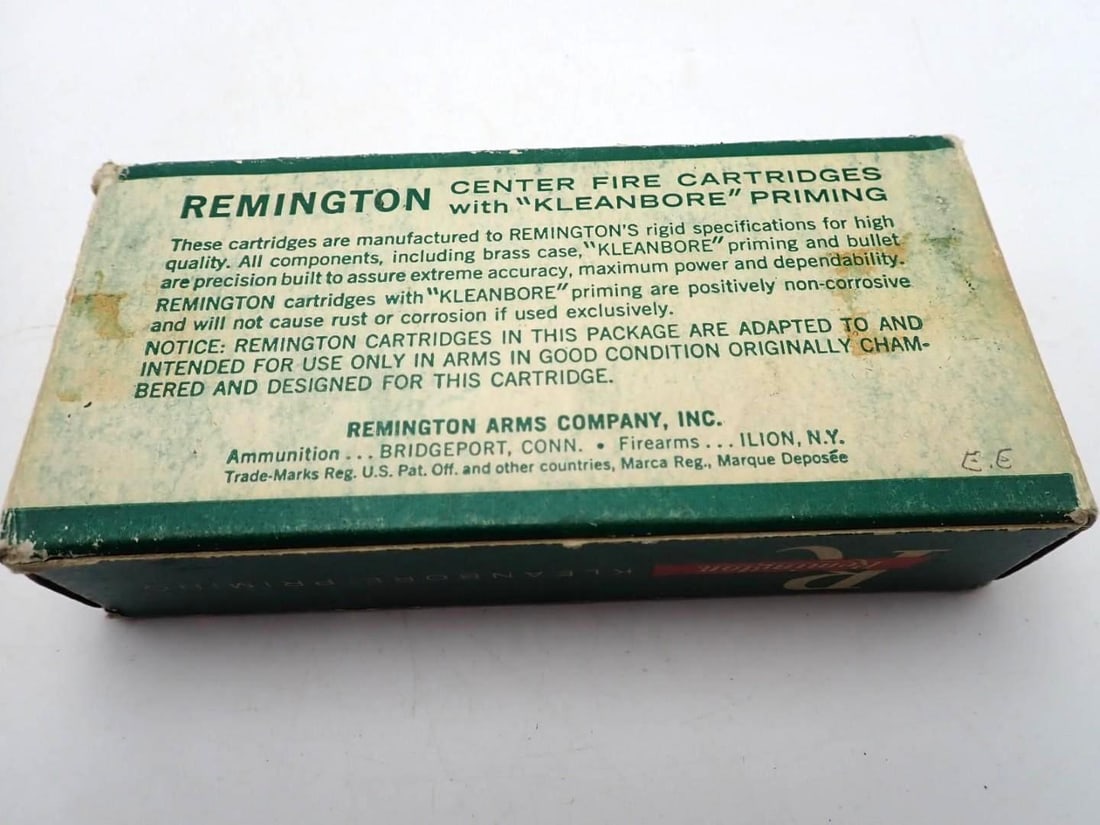 Vintage Box of Remington .32 Remington Cartridges - 3
