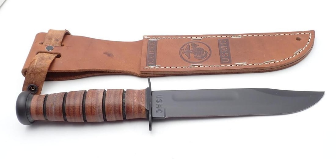 Ka-Bar U.S.M.C. Fighting Knife: with leather sheath, as NIB