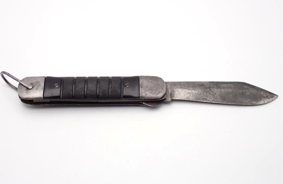Vintage Colonial WWII Pilots Folding Survival Knife - 2