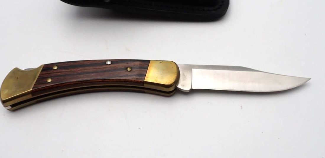 Vintage Buck 110 Folding Knife - 3